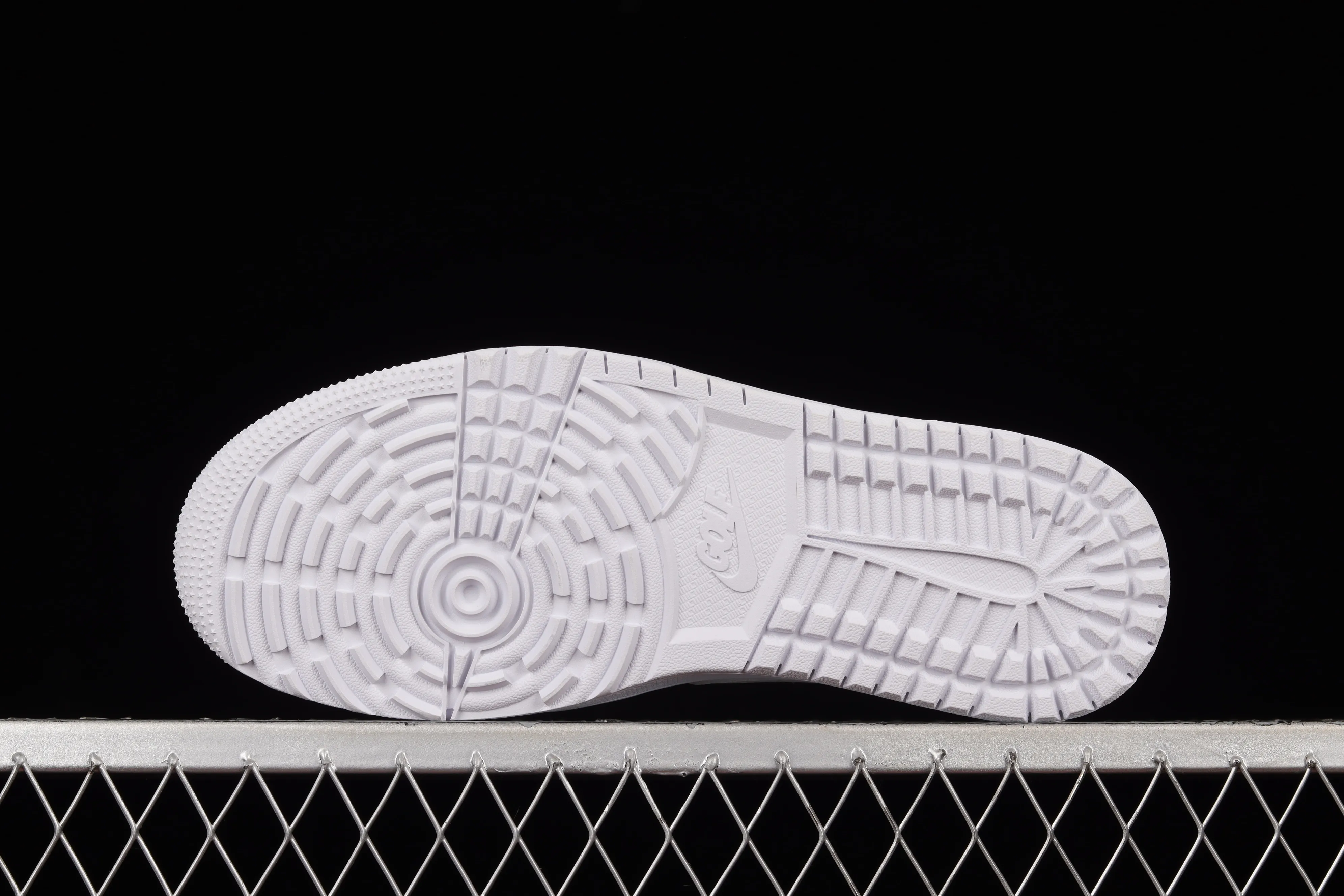 All categories Air Jordan Jordan series basketball shoes Air Jordan 1 Low Z version Air Jordan 1 Low Golf "Triple White" AJ1 Joe 1 new golf version all white color DD9315-101